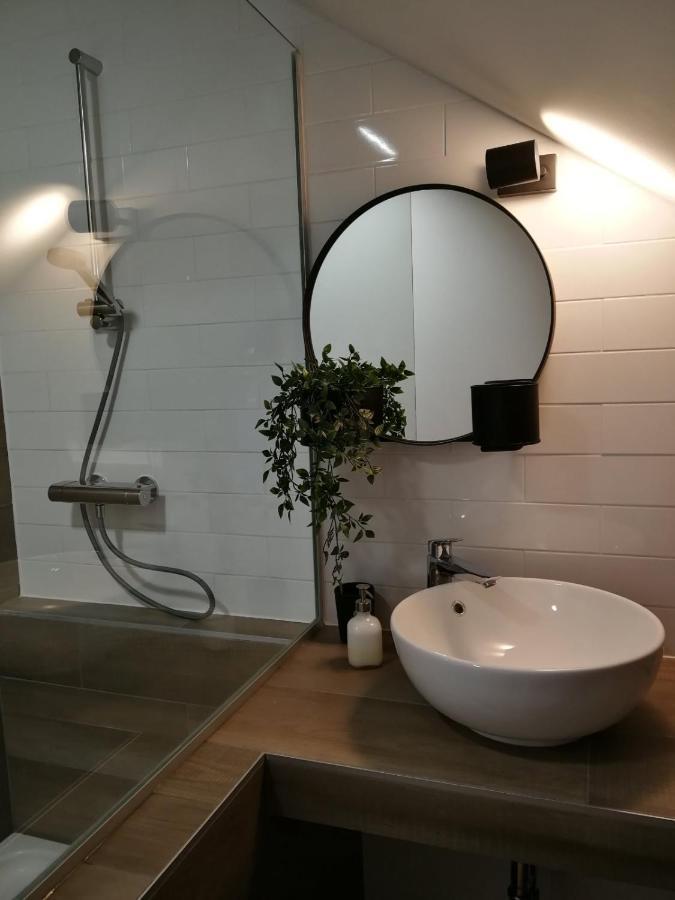 Appartamento Studio apartman HANA Drežnik Grad Esterno foto