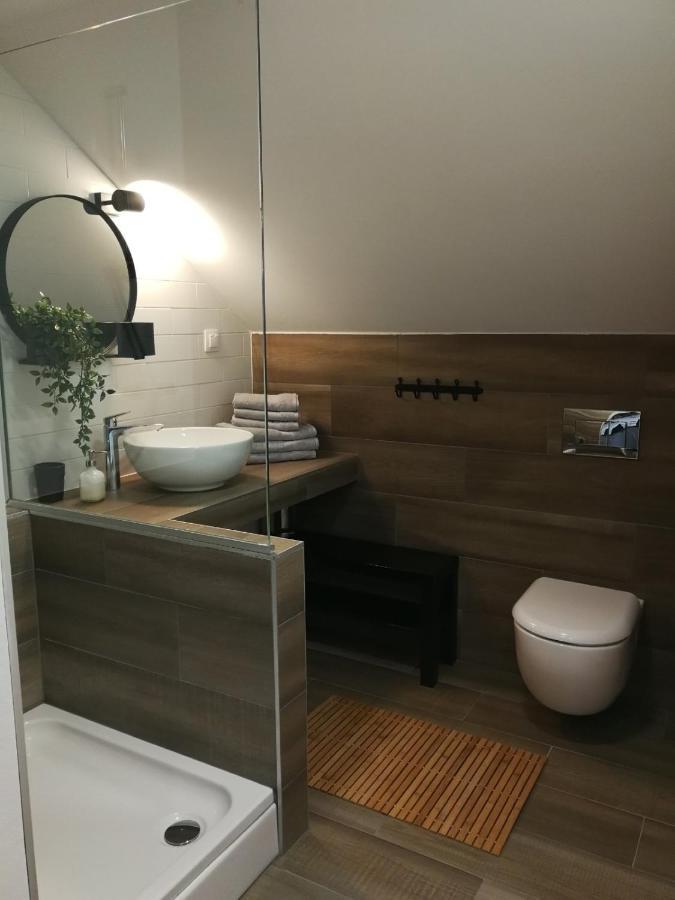 Appartamento Studio apartman HANA Drežnik Grad Esterno foto