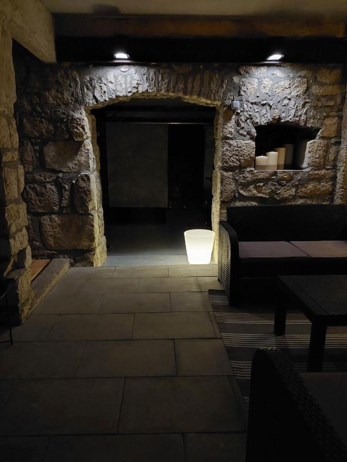 Appartamento Studio apartman HANA Drežnik Grad Esterno foto